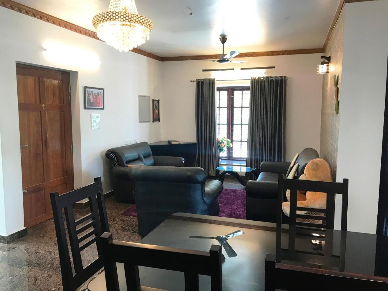 Beersheba Three Bed Room A/C Apartments 트리반드룸 외부 사진